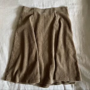 LizSport Corduroy Skirt
